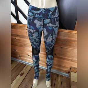 Mono B workout leggings size M blue/purple camo New